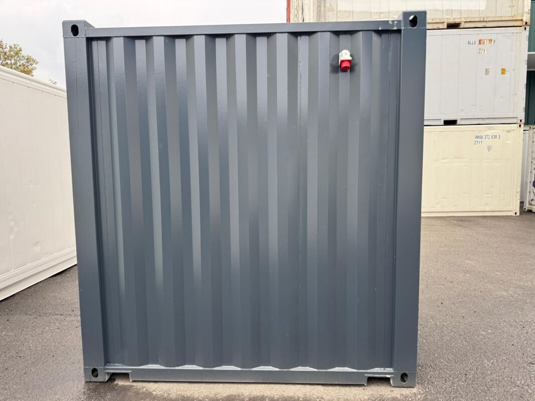 10 Fuß Lagercontainer mit Schwerlastregalen + Strompaket – Bild 2