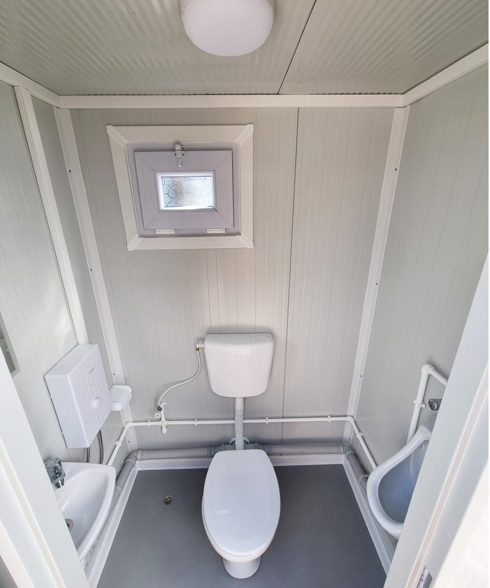 Sanitärcontainer RAL 9002 – Klo, Pissoir, Waschbecken mit Warmwasser – Bild 6
