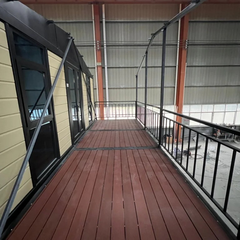 Containerhaus 6 m 32 m² Zwei Etagen Erkerfenster, Balkon – Bild 6