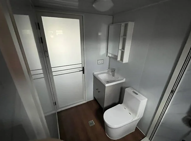 40-Fuß Wohncontainer XXL – Zusammenklappbares Luxus-Chalet für jeden Einsatz – Bild 11