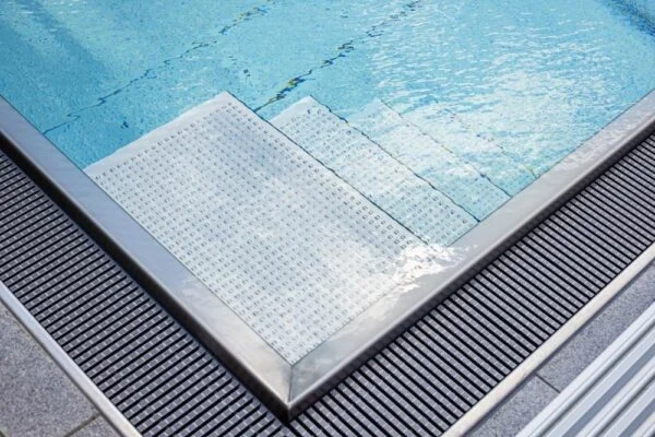 Pool Expert Edelstahlschwimmbecken 3×6×1,34 m – Bild 9