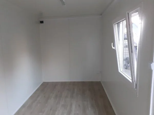 Sozialcontainer 17 m² + Büro + Toilette, goldene Eiche – Bild 3